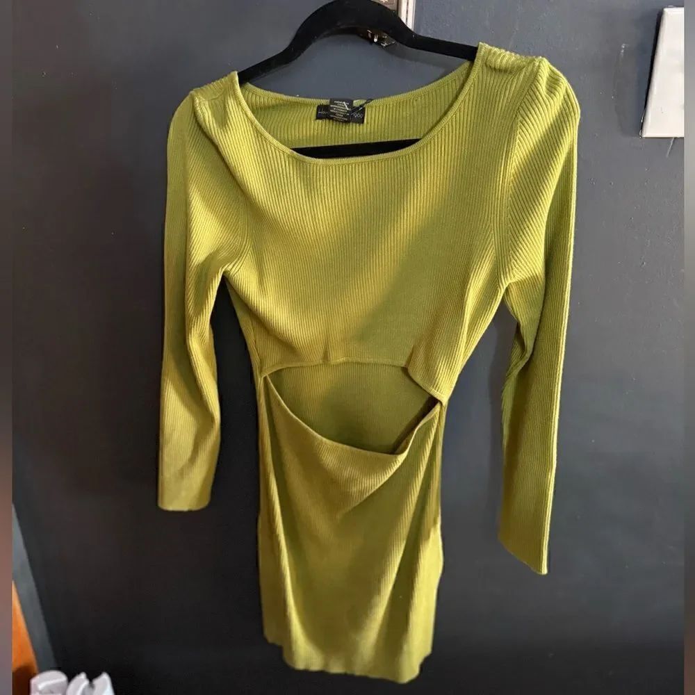 HOUSE OF HARLOW 1960 Black Compression Rib Knit Cut Out Dress NWT Size L GREEN